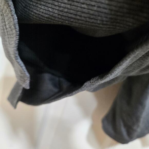 American Eagle Gray 2-in-1 Training Mesh Jogger Shorts Size S - Picture 6 of 9